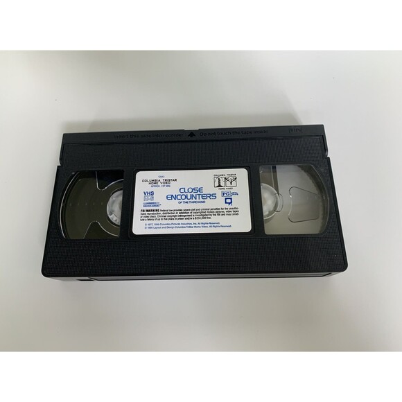 Close Encounters of the Third Kind (VHS, 1998 Release) Collector's Edition SciFi - Picture 8 of 10